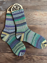 Unique Alpaca Socks, Vibrant Colors and Patterns for Ultimate Comfort, Ideal Gift for Friends & Family Who Love Cozy Wear